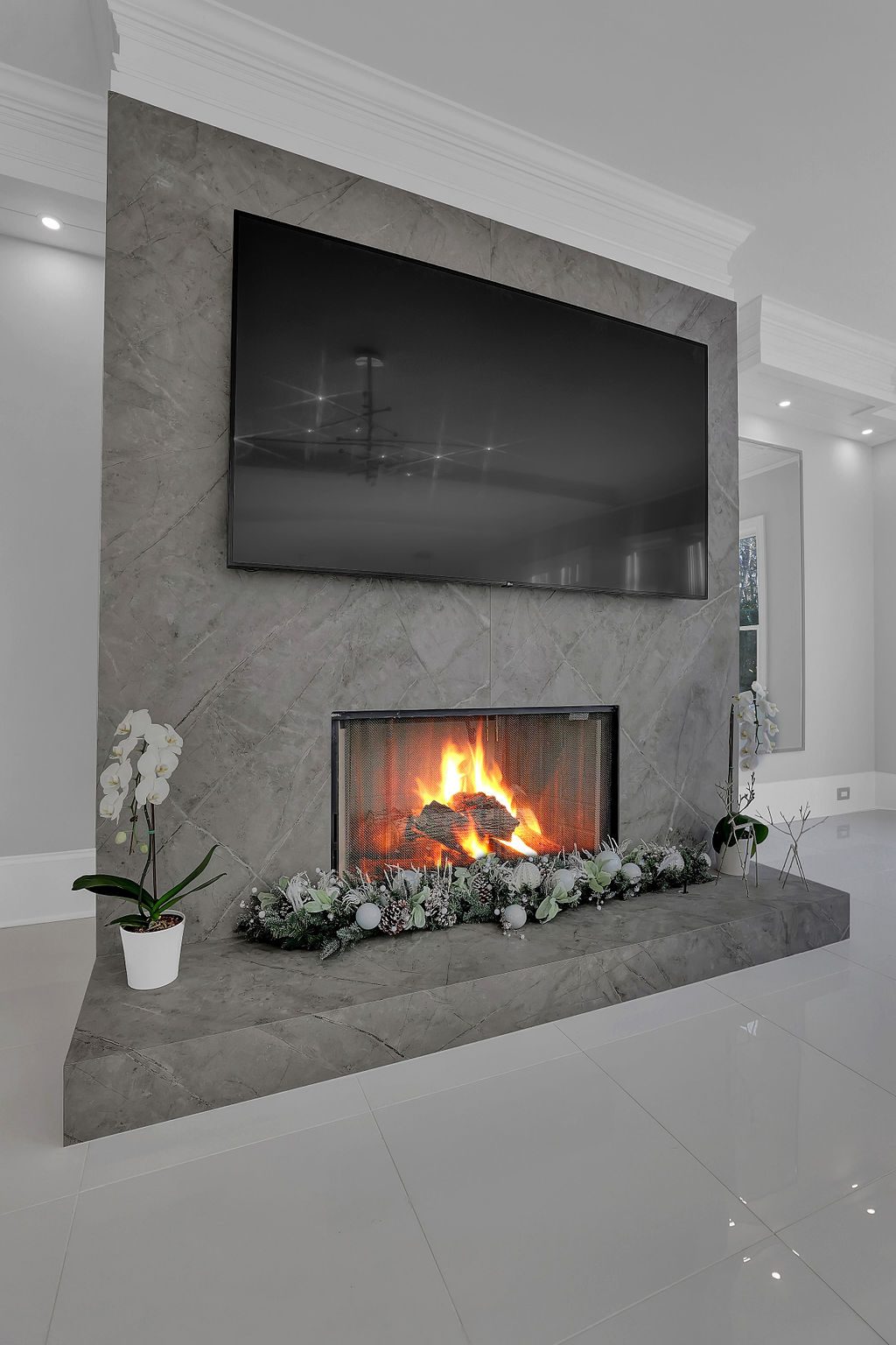 Tavistock Ct — Fireplace